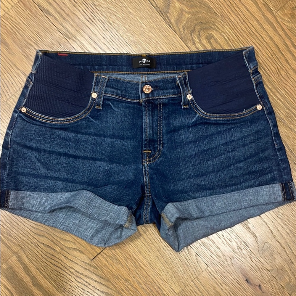 7 For All Mankind elastic jean shorts maternity 29 Seven Jeans